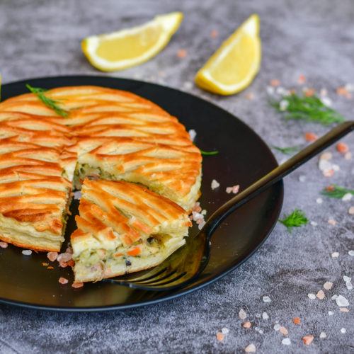 puff pastry salmon and asparagus pie